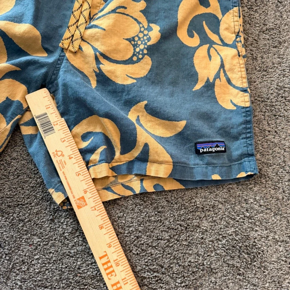 Patagonia Mens Hemp Organic Cotton Floral Shorts Blue Yellow Large